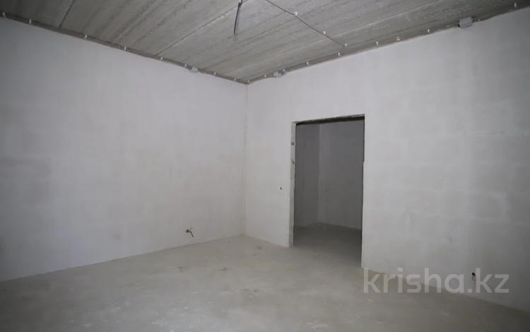 3-бөлмелі пәтер · 79.1 м² · 4/9 қабат, Каирбекова 83, бағасы: ~ 34.8 млн ₸ в Костанае — фото 2
