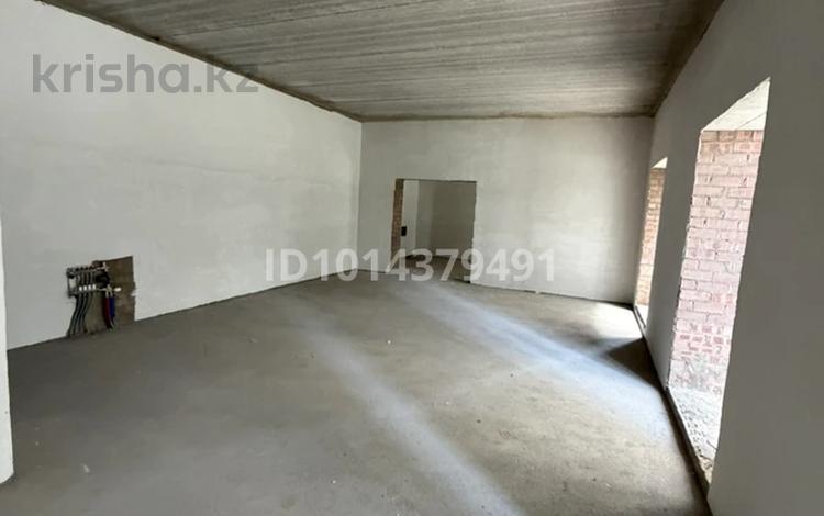 Свободное назначение · 111.1 м² за 700 000 ₸ в Астане, Есильский р-н — фото 2