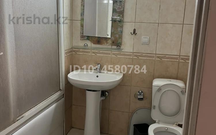 1-комнатная квартира · 46 м², мкр Аккент 25 за 190 000 ₸ в Алматы, Алатауский р-н — фото 2