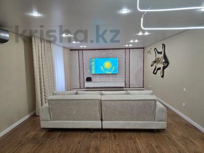 4-комнатная квартира · 140 м² · 8/9 этаж, Нажимеденова 44а за 69.9 млн ₸ в Астане, Сарайшык р-н