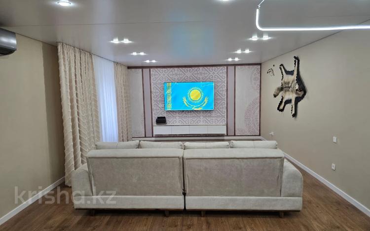 4-комнатная квартира · 140 м² · 8/9 этаж, Нажимеденова 44а за 69.9 млн ₸ в Астане, Сарайшык р-н — фото 7