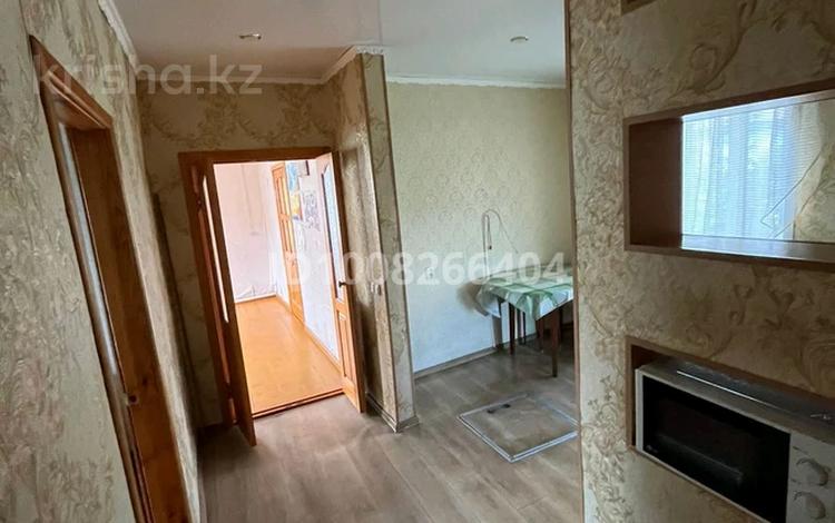 Отдельный дом · 4 комнаты · 84.5 м² · 7 сот., Калинина 122 — Володарского и Калинина за 27 млн 〒 в Рудном — фото 2