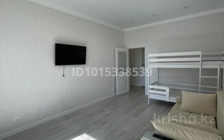 1-комнатная квартира · 42 м² · 4/9 этаж, Казыбек Би за 300 000 ₸ в Астане, Нура р-н — фото 2