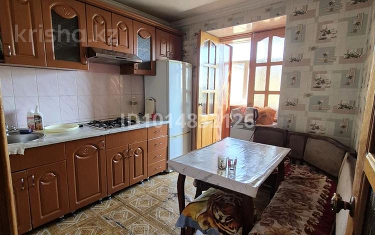 2-комнатная квартира · 48 м² · 5/5 этаж, Майкудук, Майкудук, 18й микрорайон 7 за 150 000 ₸ в Караганде, Алихана Бокейханова р-н — фото 2