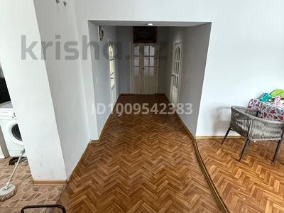 Отдельный дом · 5 комнат · 120 м² · 6 сот., мкр Катынкопыр, Токтарова 51 — Рыскулова Аль Фараби за 38 млн 〒 в Шымкенте, Абайский р-н