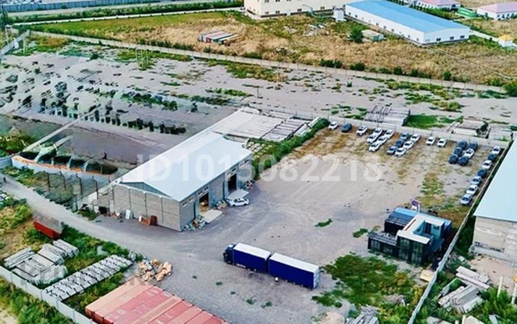 Өнеркәсіптік база · 1 га, Промзона 295 — КамАЗ центр, бағасы: 800 млн ₸ в М. Туймебаеве — фото 2