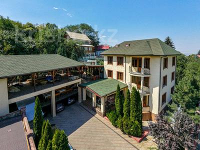 Отдельный дом · 10 комнат · 600 м² · 11 сот., мкр Тау Самал, Улар 51Б за 899 млн ₸ в Алматы, Медеуский р-н
