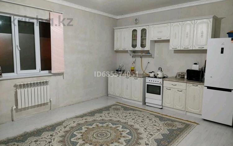 Отдельный дом · 2 комнаты · 125 м² · 1000 сот., Жанаконыс2 за 21 млн 〒 в Актобе — фото 2