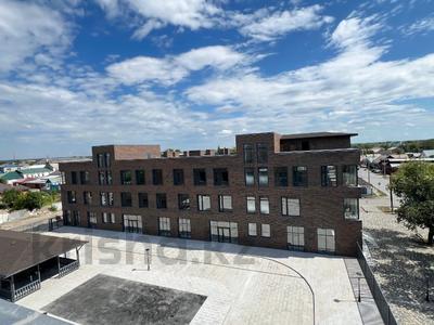 2-комнатная квартира · 70 м² · 2/3 этаж, Чайжунусова 44 за 51.1 млн 〒 в Семее