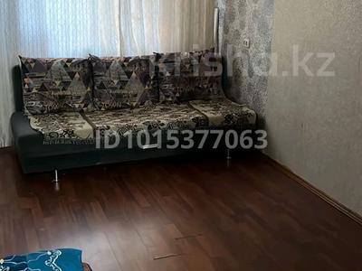 2-комнатная квартира · 45 м² · 4/5 этаж, Маншук Маметова 52 за 150 000 ₸ в Уральске, мкр Школьник