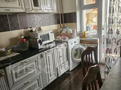 4-комнатная квартира · 73 м² · 2/5 этаж, Кашаубаева 55 — Пересечение ул.жетиколь, мясной павильон Бирлик за 12 млн 〒 в 