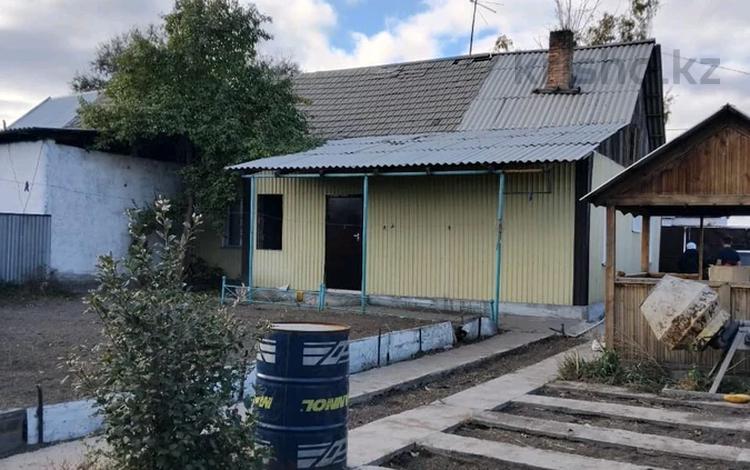 Часть дома · 3 комнаты · 77 м² · 6.8 сот., Культурная за 16 млн ₸ в Семее — фото 2