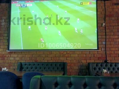 Свободное назначение, офисы, магазины и бутики, общепит · 134 м² за 150 млн 〒 в Астане, Нура р-н