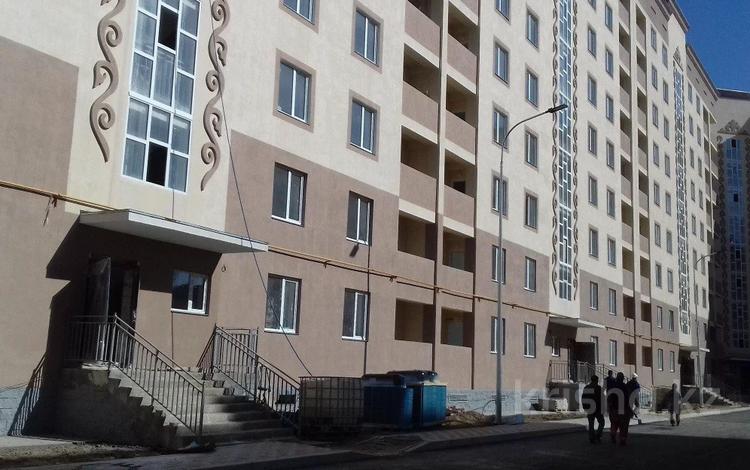 3-комнатная квартира, 80 м², 6/9 этаж, Т. Жумагалиева 17а за 32 млн 〒 в Атырау — фото 11
