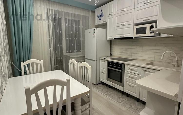 2-комнатная квартира · 58 м² · 7/9 этаж, Максут Нарикбаев 10 за 280 000 ₸ в Астане, Нура р-н — фото 2
