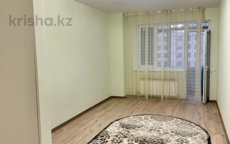 3-комнатная квартира, 106 м², 12/14 этаж, Мәңгілік Ел 62/4 — Онгарсыновой