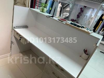 Магазины и бутики · 60 м² за 800 000 ₸ в Караганде, Казыбек би р-н