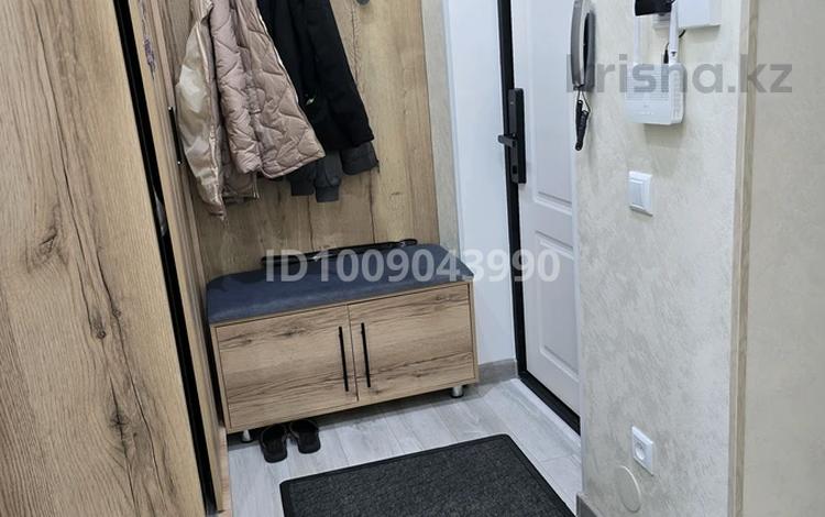 3-бөлмелі пәтер · 105 м² · 4/9 қабат, 17-й микрорайон, 17-й микрорайон — по Рыскулова напротив Эврики, бағасы: 65 млн ₸ в Шымкенте, Аль-Фарабийский р-н — фото 2