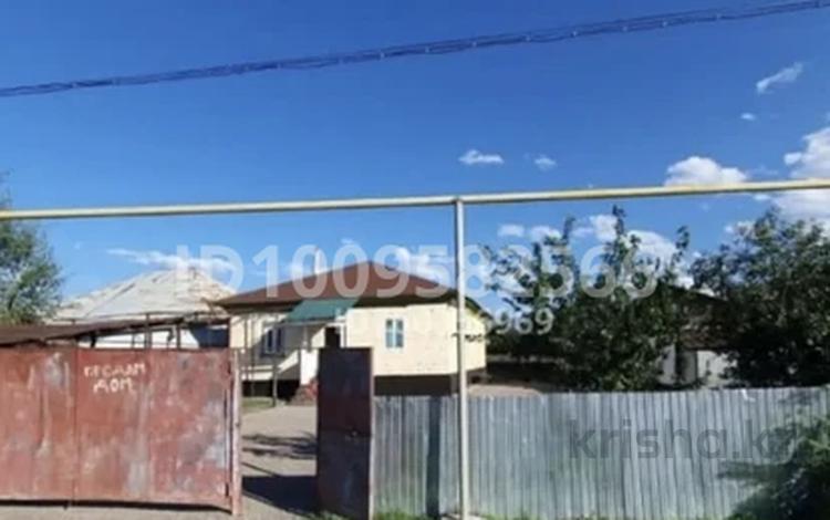 Жеке үй · 4 бөлме · 120 м² · 30 сот., Куланаян Кулманбет 121 — Центральная улица, бағасы: 37 млн ₸ в Турген — фото 2