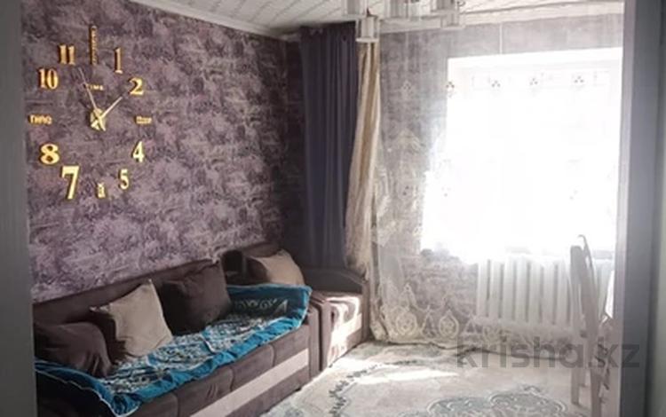 3-комнатная квартира, 70 м², 1/2 этаж, мкр Айгерим-2 73 за 26.8 млн 〒 в Алматы, Алатауский р-н — фото 2