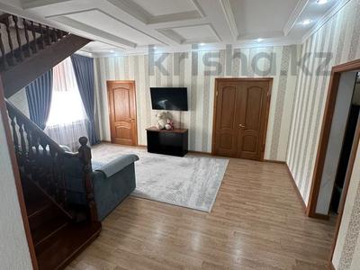 Бағасы төмендеген сатылымдағы пәтер, орналасқан жері: Акжар2 45