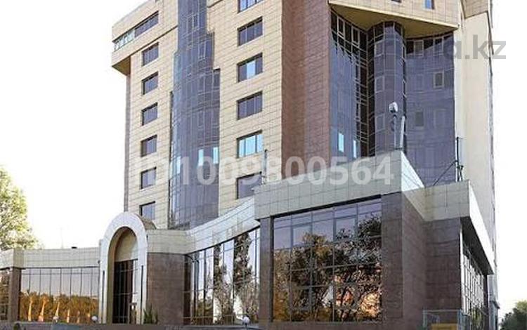4-комнатная квартира · 161 м² · 6/10 этаж, Аль-Фараби 110 е за 205 млн ₸ в Алматы, Медеуский р-н — фото 2