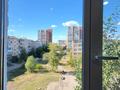 3-бөлмелі пәтер · 64 м² · 4/5 қабат, 4мкр 32 — 4 и 5 школа, бағасы: 14 млн ₸ в Степногорске — фото 6