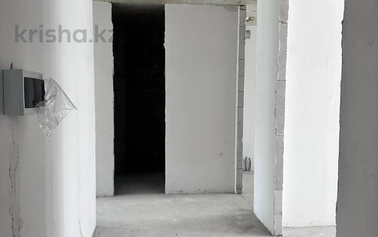 2-бөлмелі пәтер · 69.9 м² · 2/18 қабат, Е-36 2, 4, 5, 9, 11, бағасы: 37 млн ₸ в Астане, Нура р-н — фото 2