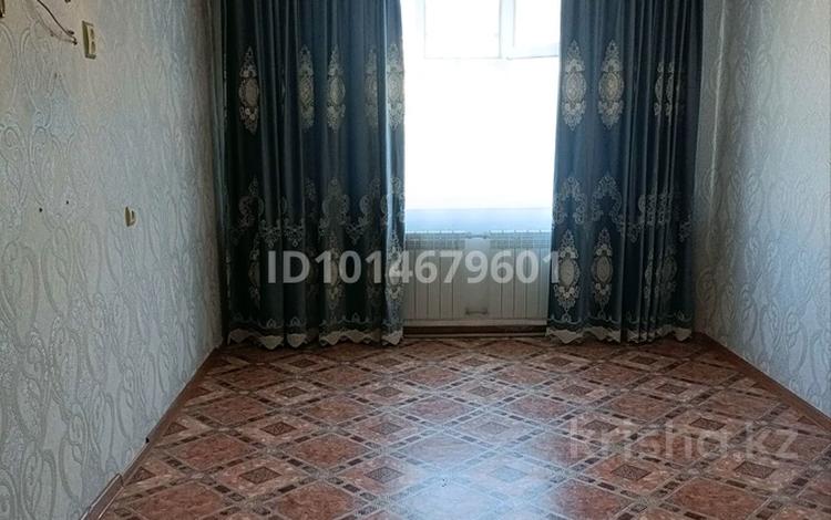 2-бөлмелі пәтер · 56 м² · 4/5 қабат, Достық 25/10, бағасы: 8 млн ₸ в Кандыагаш — фото 2