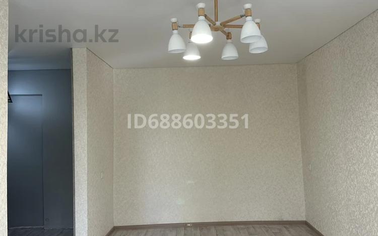 2-комнатная квартира, 43.1 м², 2/3 этаж, Санаторная 20 за 7 млн 〒 в Караганде — фото 2