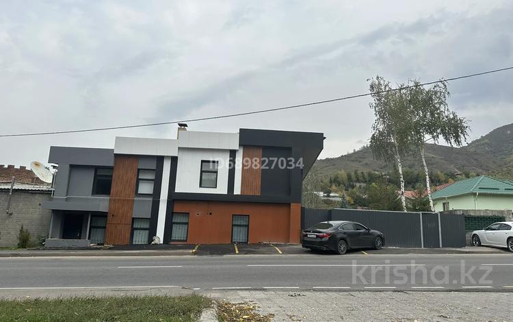 3-бөлмелі пәтер · 65 м² · 1/2 қабат, мкр Хан Тенгри, Дулати 119б — Возле кафе Тандыр, бағасы: 280 000 ₸ в Алматы, Бостандыкский р-н — фото 2