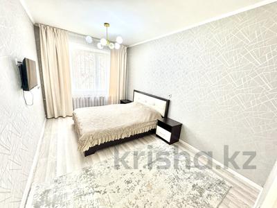 1-комнатная квартира · 30 м² · 1/9 этаж, мкр Юго-Восток, Дуйсембекова 49 за 12 000 ₸ в Караганде, Казыбек би р-н
