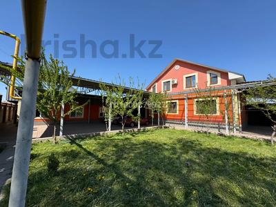 Отдельный дом · 6 комнат · 210 м² · 10 сот., мкр Достык, Каргалинский переулок 26 за 150 млн 〒 в Алматы, Ауэзовский р-н