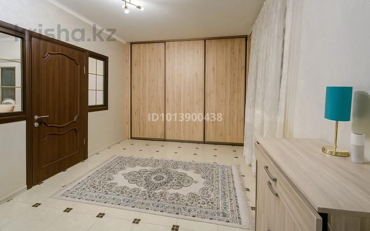 Дом · 5 комнат · 114 м², мкр Достык, Науметова — Яссауи за 80 000 ₸ в Алматы, Ауэзовский р-н — фото 2