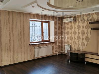 3-бөлмелі пәтер · 100 м² · 1/5 қабат, Қадыр Мырза-Әли ш/а., Абулхаир хана 175 — Президентской шкопы, рядом Ажар и детский сад SABI, бағасы: 43 млн ₸ в Уральске, мкр Кадыра Мырза-Али