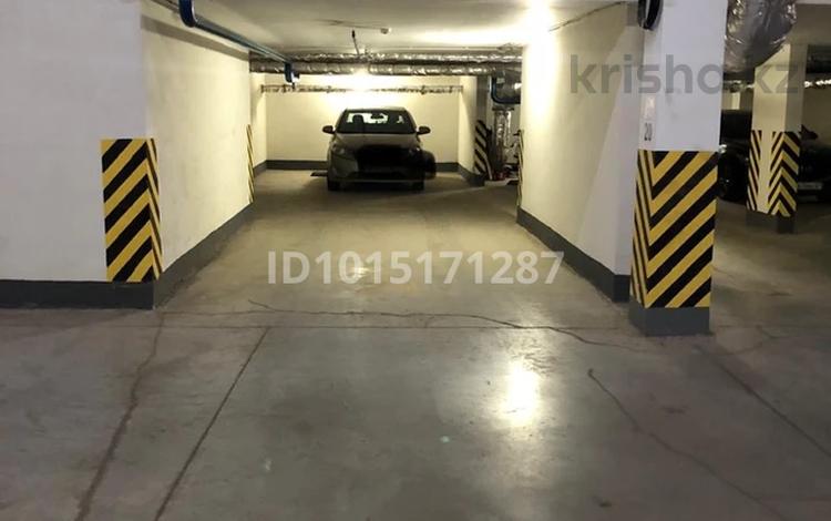Паркинг · 35 м² · Байтурсынова 10/2 — Азербаева за 6 млн ₸ в Астане, Алматы р-н — фото 2