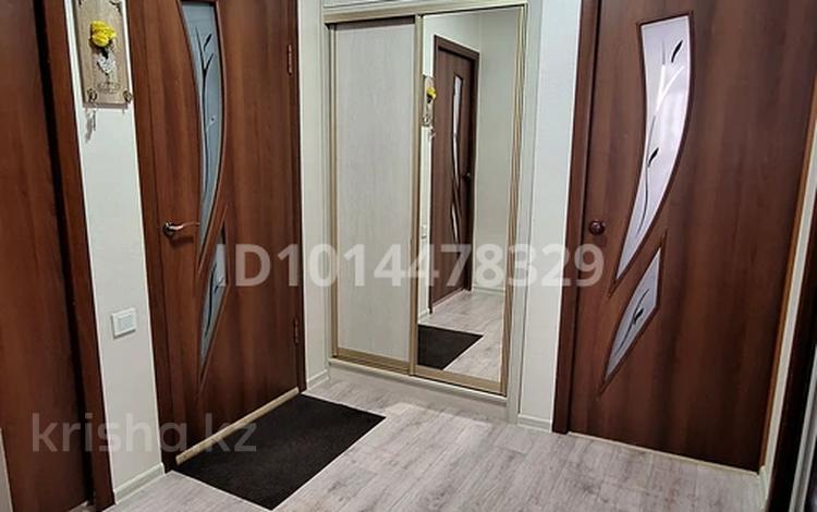 3-бөлмелі пәтер · 68.5 м² · 4/4 қабат, Абдразакова 46 — Grand Royal тойхананың жанында, бағасы: 18 млн ₸ в Арыси — фото 2