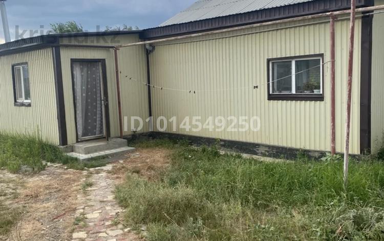 Часть дома · 4 комнаты · 180 м² · 10 сот., Абая 8 за 13 млн ₸ в Алге — фото 2