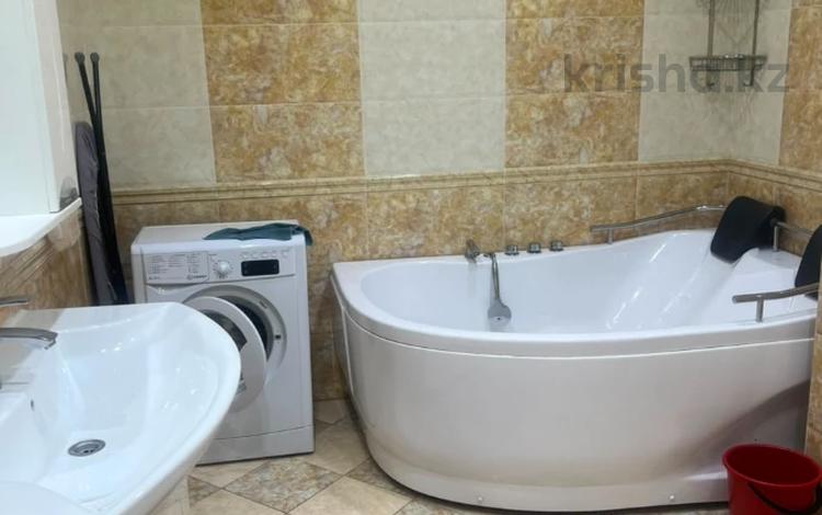 2-бөлмелі пәтер · 84.4 м² · 8/21 қабат, Аль-Фараби 21, бағасы: ~ 95.5 млн ₸ в Алматы, Бостандыкский р-н — фото 2