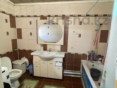 Отдельный дом · 5 комнат · 140 м² · 10 сот., Айшуак 195а за 20 млн ₸ в Актобе, жилой массив Заречный-4