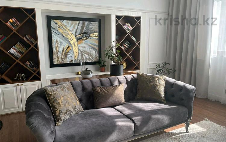 5-комнатная квартира · 250 м² · 15/28 этаж, Байтурсынова 9 за 2 млн 〒 в Астане, Алматы р-н — фото 2