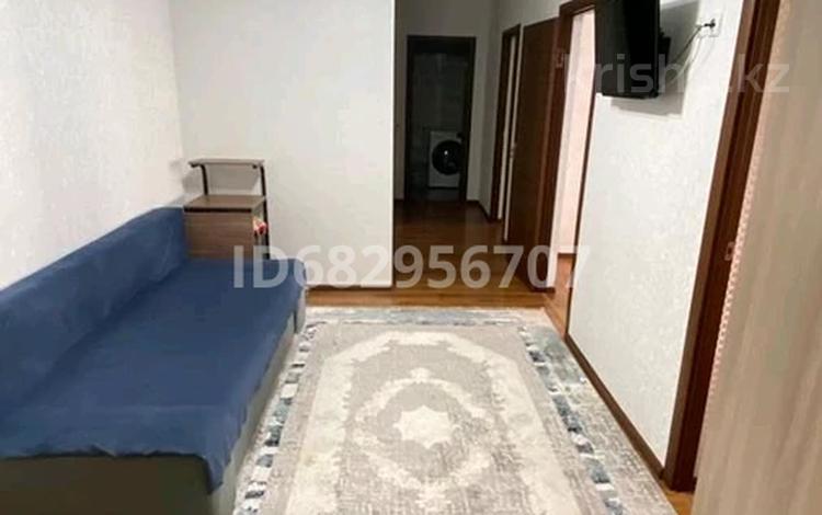 2-комнатная квартира · 80 м² · 6/10 этаж, 27-й мкр 85 — Колледж (бывший ПТЛ-6), студенческое общежитие им. Есенова .. за 26 млн 〒 в Актау — фото 2