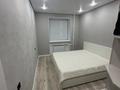 2-бөлмелі пәтер · 49.2 м² · 4/5 қабат, ЖМ Лесная поляна 20 — Эвро 2 болмелі пәтер. Лесная палана 20 қарама қарсы 2 ші мектеп бар 11 классқа деин қазақ/орыс мектебі бір үиден кеин балабақша бар.Жап жана әрлеуімен жап жана жихазымен жихаз қалады.Спец Техникаға аусым бар. Эвро 3 комната с свежим ремонтом новый мебель мебель все останется.Все в шаговый доступные школа номер 2 казах/русский через один дом садик.Вариант есть на Спец технику., бағасы: 23 млн ₸ в Косшы — фото 9