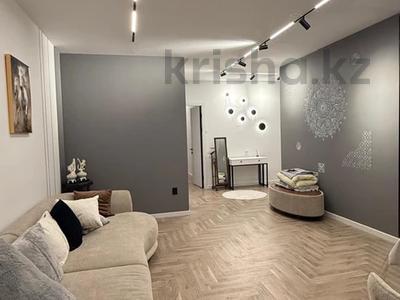 2-бөлмелі пәтер · 69 м² · 8/10 қабат, Болашак 1а, бағасы: 75 млн ₸ в Талдыкоргане, мкр Болашак