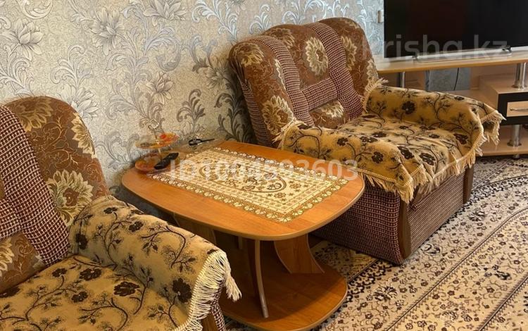 4-бөлмелі пәтер · 64 м² · 5/5 қабат, 3 м-он 19 — Центр, бағасы: 11 млн ₸ в Лисаковске — фото 2