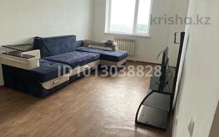 2-бөлмелі пәтер · 70 м² · 10/10 қабат, Курмангазы 198, бағасы: 150 000 ₸ в Уральске — фото 2