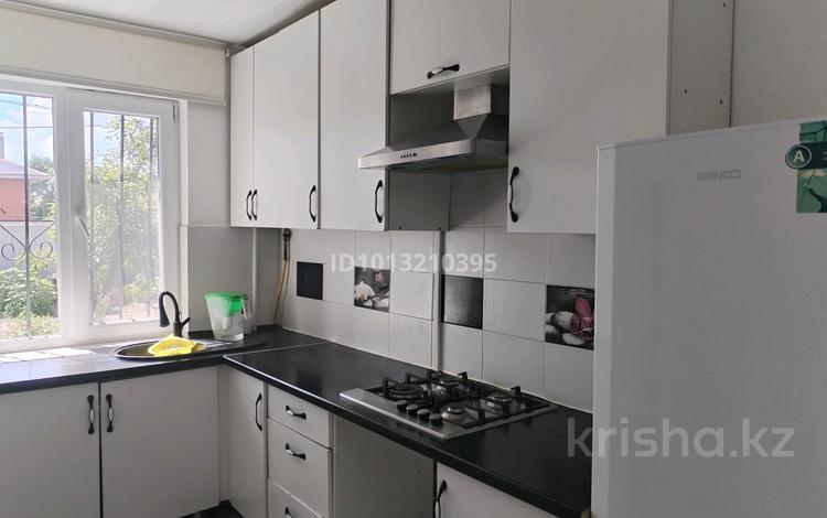 3-комнатная квартира · 54 м² · 1/2 этаж, мкр Жилгородок, Гагарина за 150 000 ₸ в Актобе — фото 2