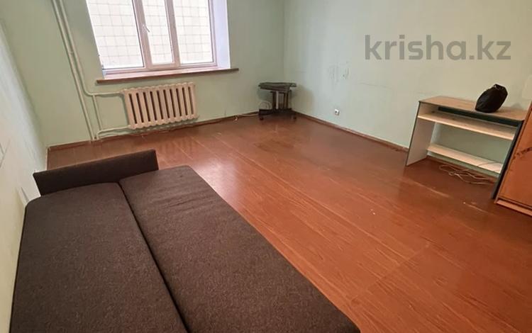 2-комнатная квартира, 68 м², 3/5 этаж, Рыскулбекова 17