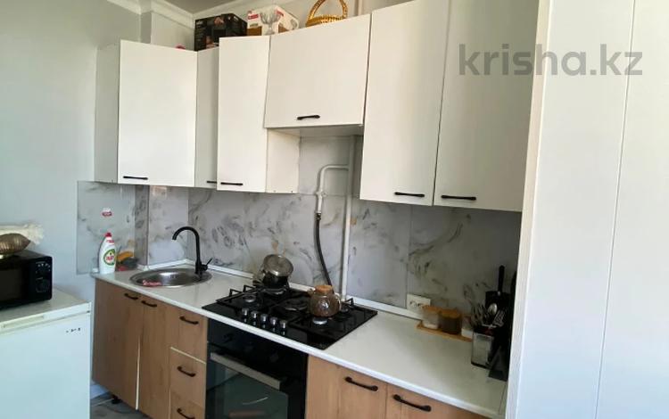 3-комнатная квартира · 80 м² · 7/8 этаж, Макатаева за 54.5 млн ₸ в Алматы, Медеуский р-н — фото 16