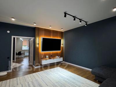 Отдельный дом · 4 комнаты · 147.7 м² · 1 сот., мкр Омега, Самал 1 Вагонник 333 за 34.5 млн 〒 в Уральске